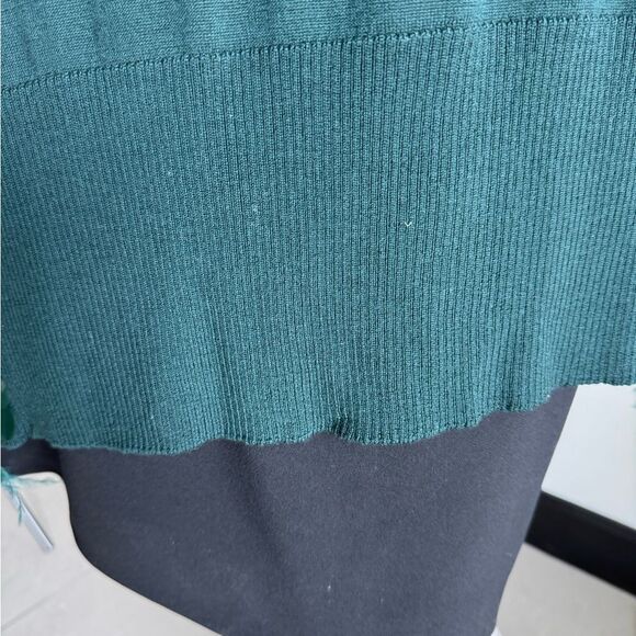 Roberto Cavalli Cardigan with large sequin and feather detail. Size 46 US 10-12 - Picture 10 of 10